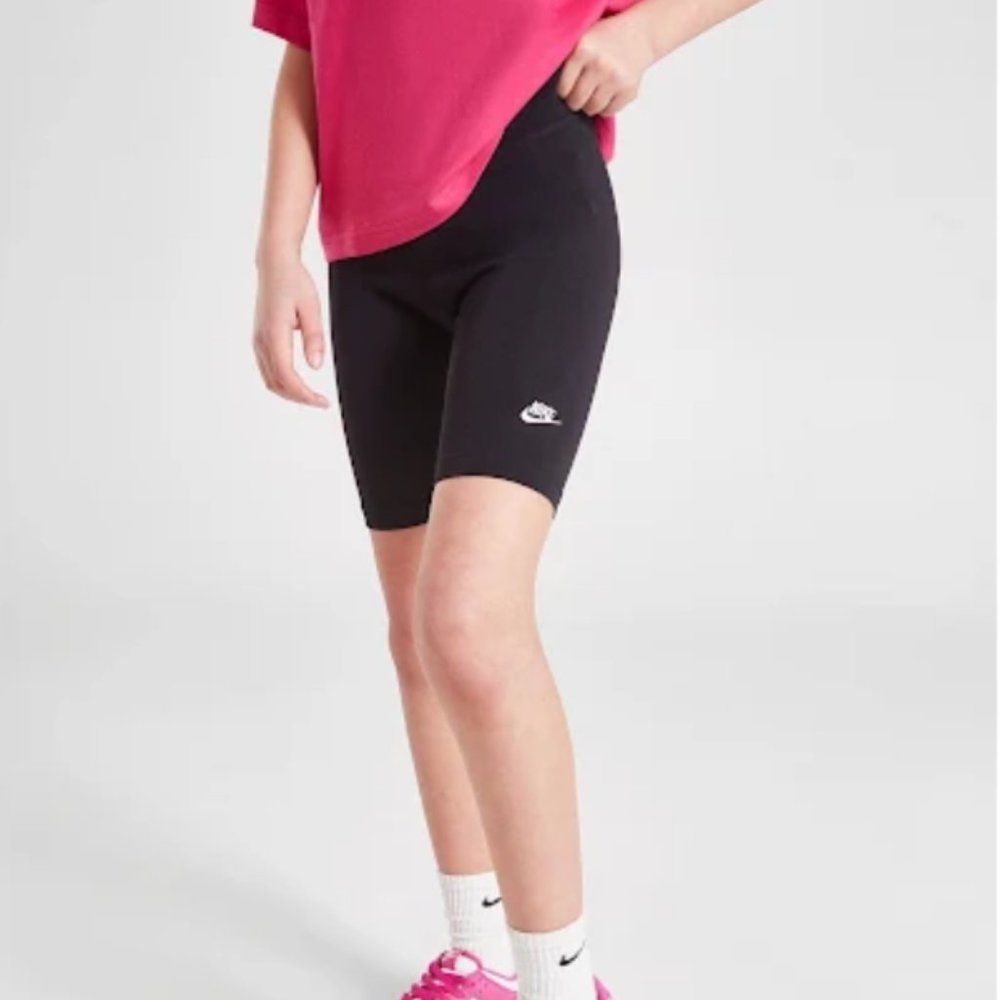 New Youth Nike Black High Rise 9 Inch Bike Shorts DA1243-010 Size Girls